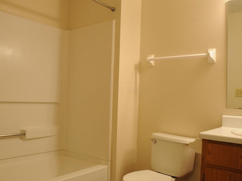 5561 Cedar Spring , Columbus, OH 43228 Photo 7
