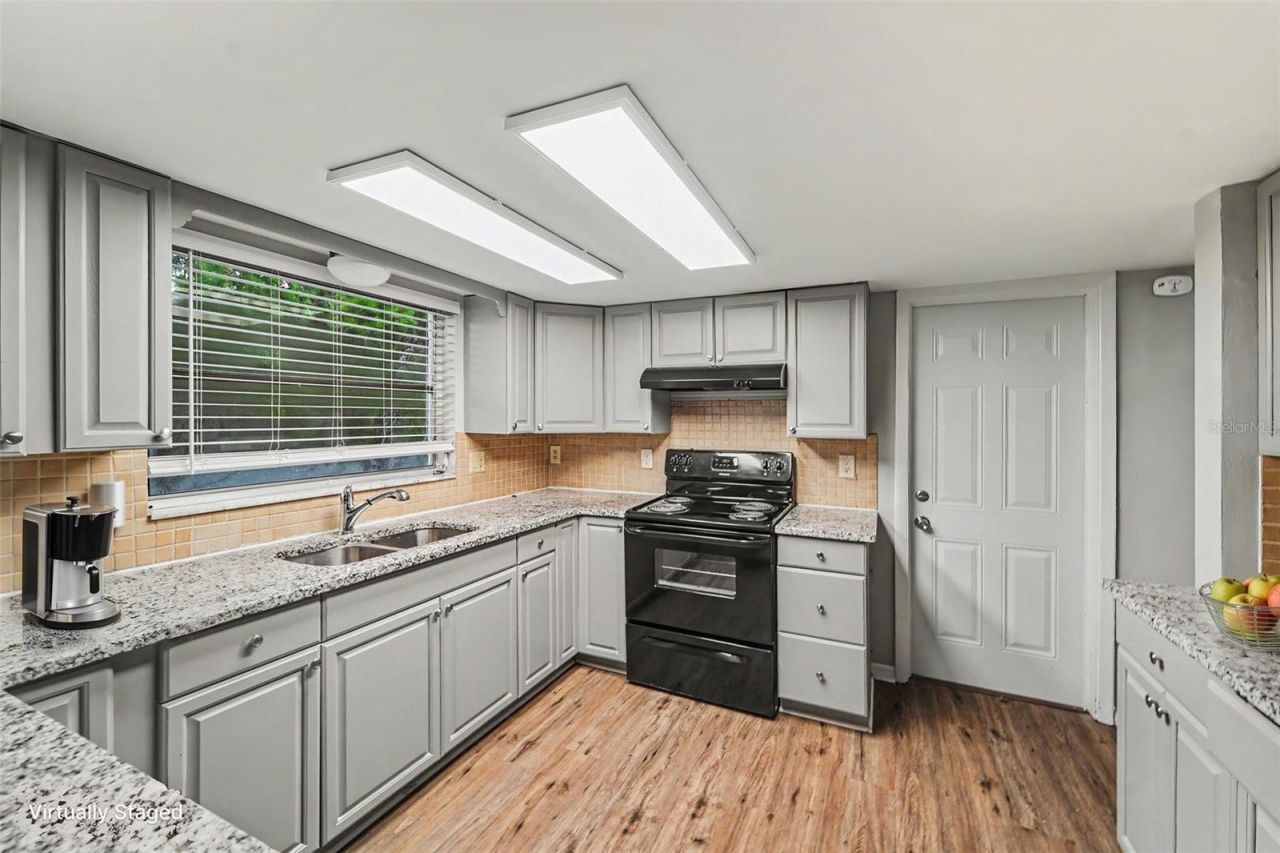 9540 Rainbow Lane , Port Richey, FL 34668 Photo