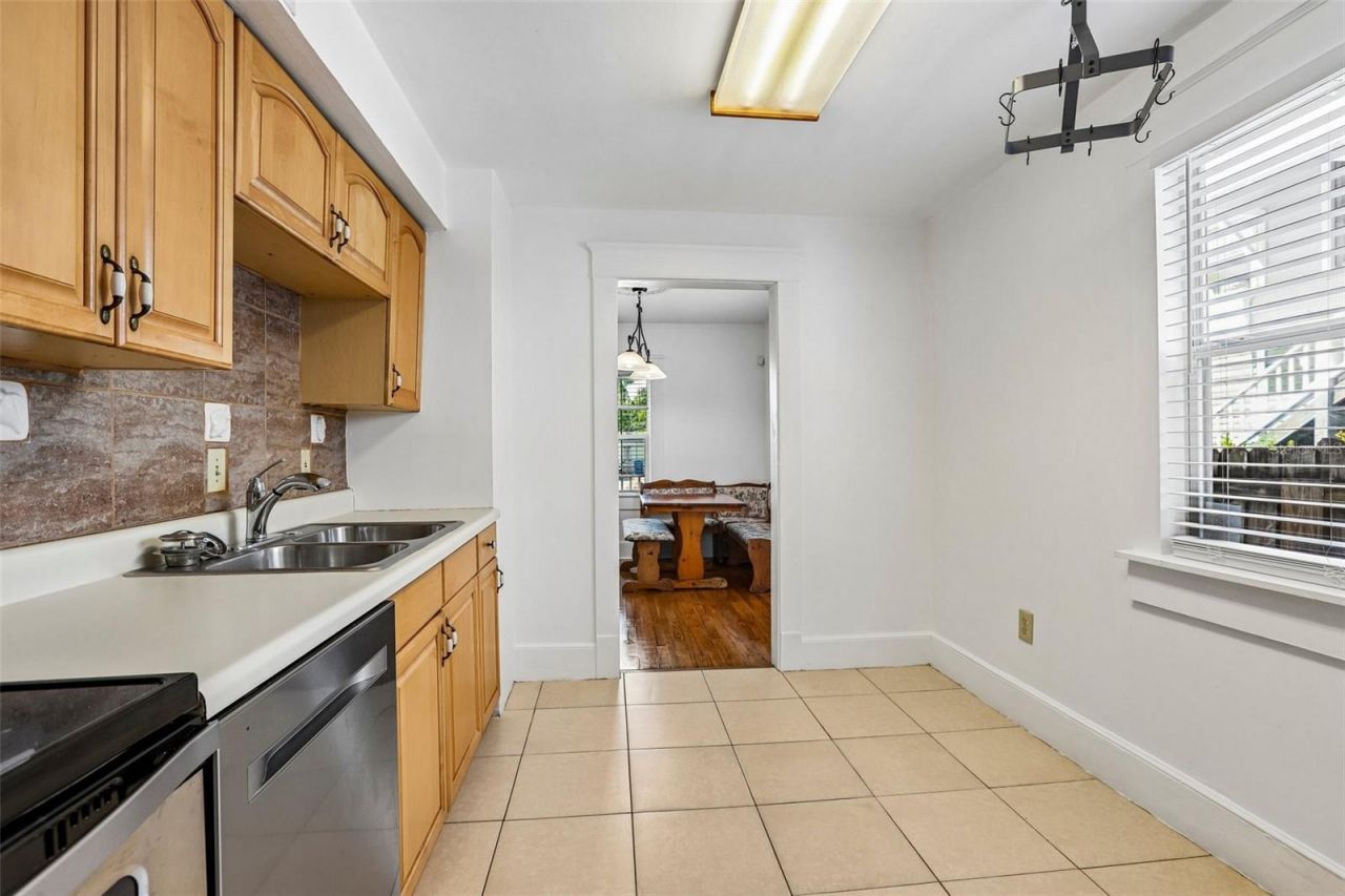 467 9th Avenue N, Saint Petersburg, FL 33701 Photo