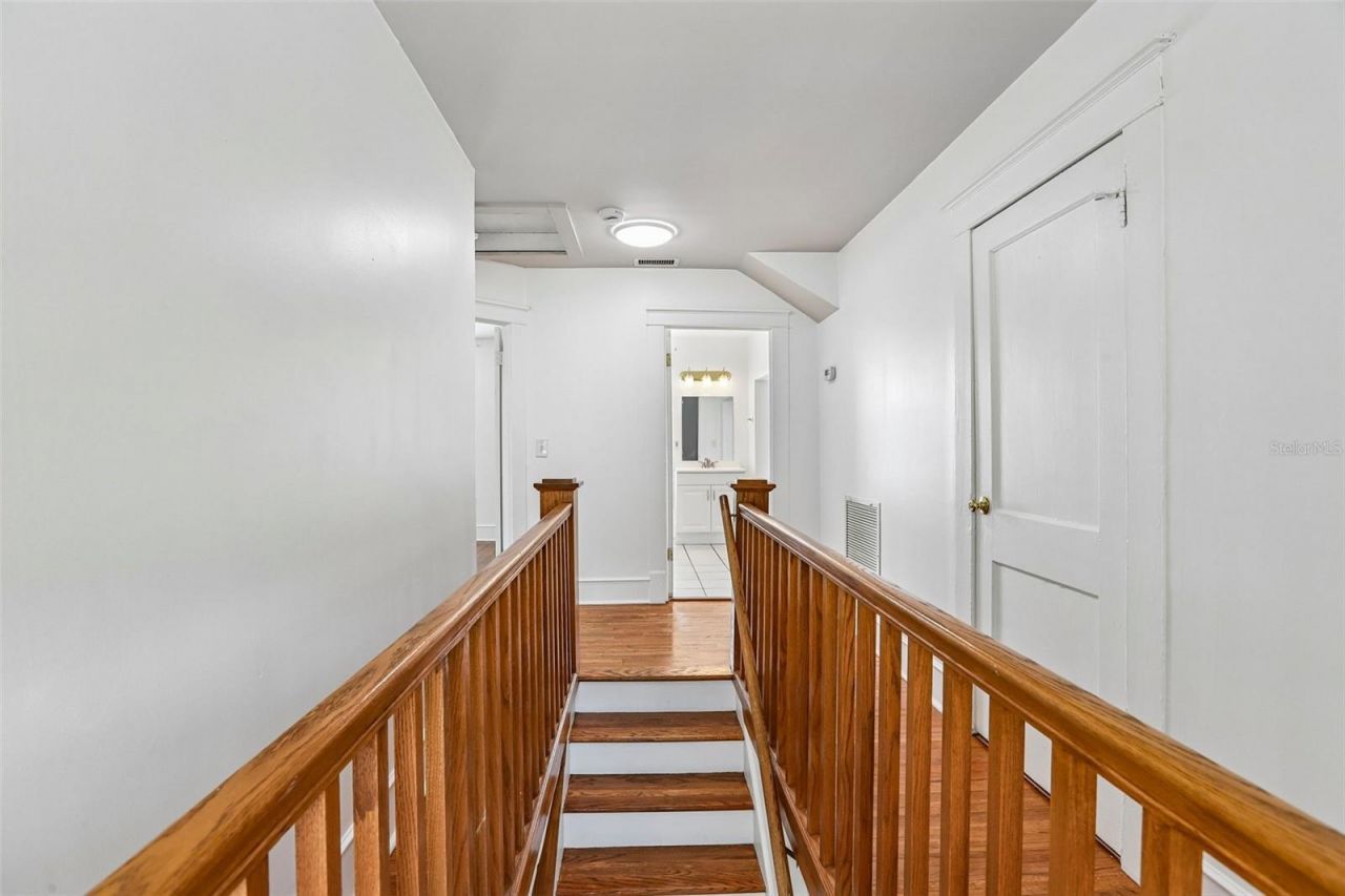 467 9th Avenue N, Saint Petersburg, FL 33701 Photo