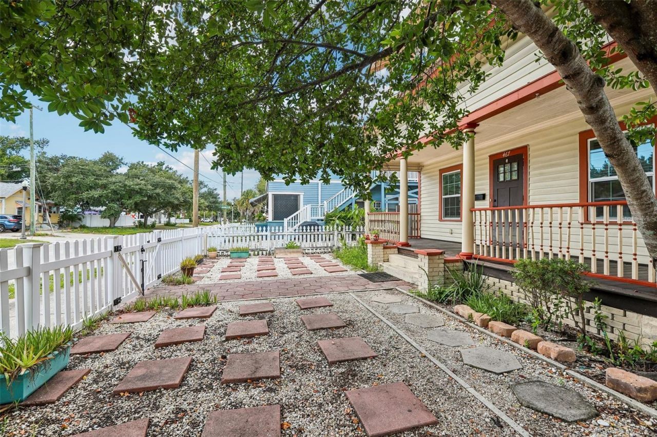 467 9th Avenue N, Saint Petersburg, FL 33701 Photo