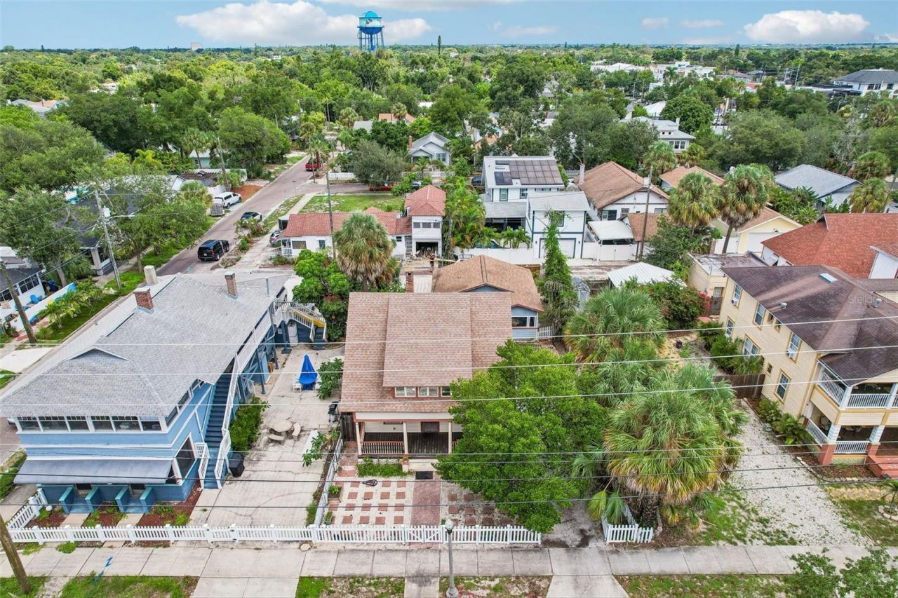 467 9th Avenue N, Saint Petersburg, FL 33701 Photo