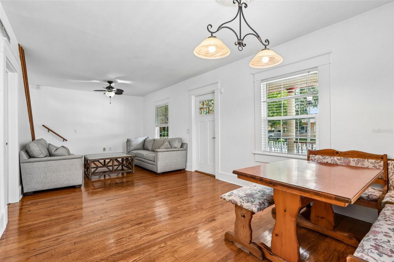 467 9th Avenue N, Saint Petersburg, FL 33701 Photo