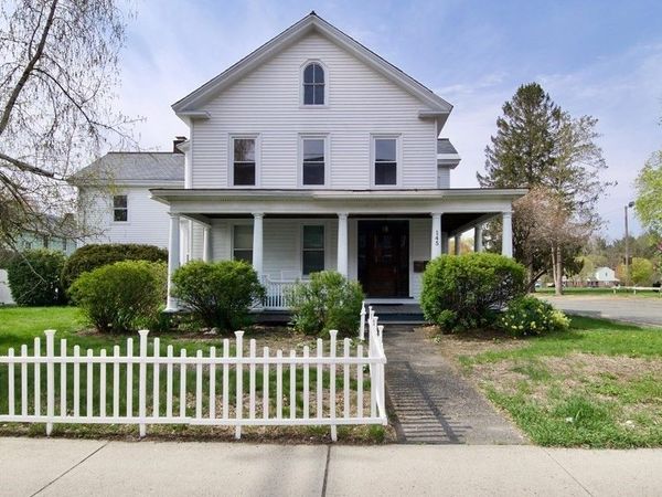 145 Pleasant St, Unit 2, Easthampton, MA 01027