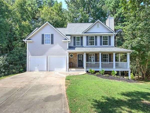 27 Carrington Trace NE, Cartersville, GA 30121