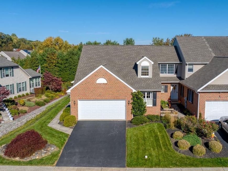 2 Spring Hill Lane , Mountville, PA 17554 Main Photo