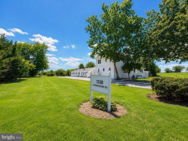 1338 CHAMBERSBURG ROAD, GETTYSBURG, PA 17325