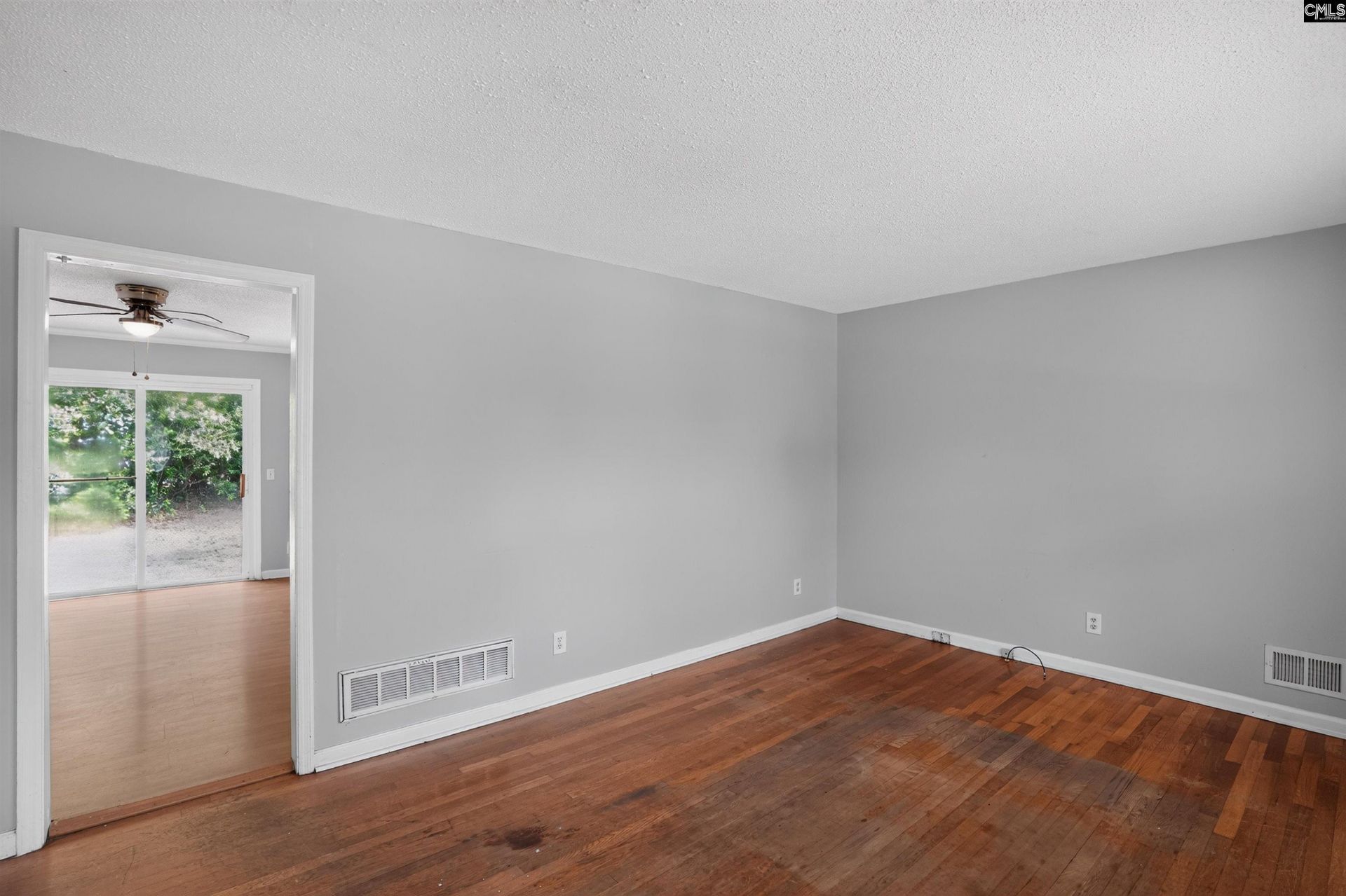 3501 Traveler Lane  Photo 15