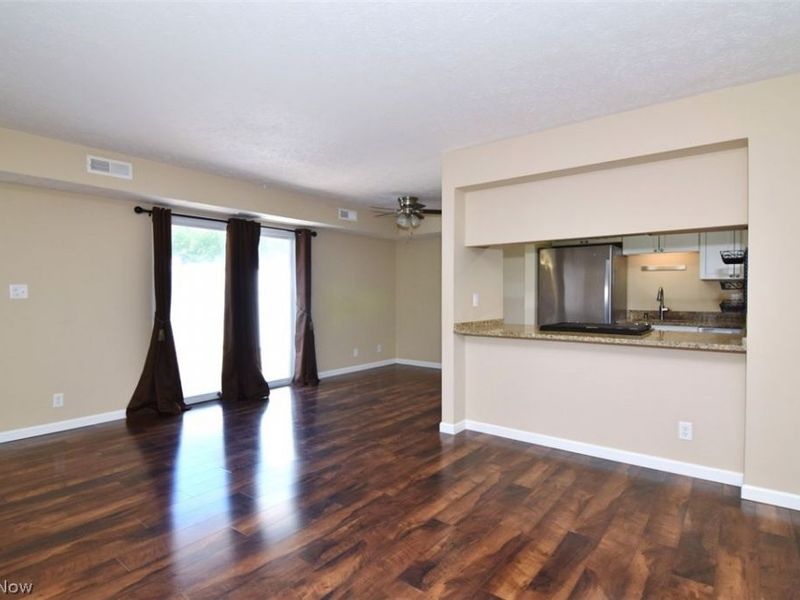 8117 Puritan Drive, Unit B, Mentor, OH 44060 Photo 9