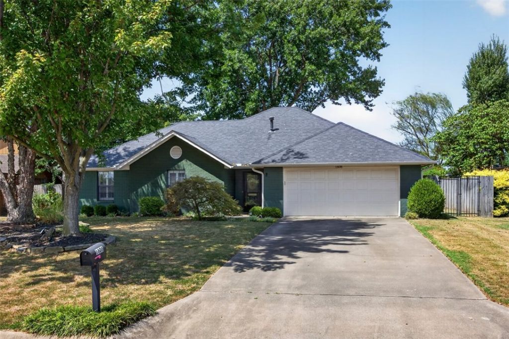 1808 16th Street, Rogers, AR 72758 Main Photo