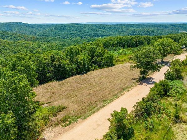 16850 Old Cricket Road , Omaha, AR 72662
