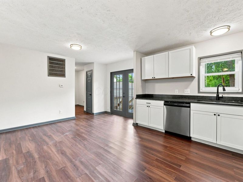3659 Central Avenue , Grove City, OH 43123 Photo 19