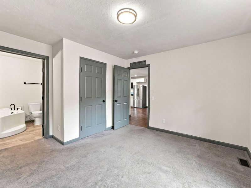 3659 Central Avenue , Grove City, OH 43123 Photo 22