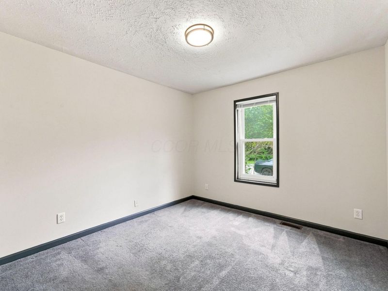 3659 Central Avenue , Grove City, OH 43123 Photo 28