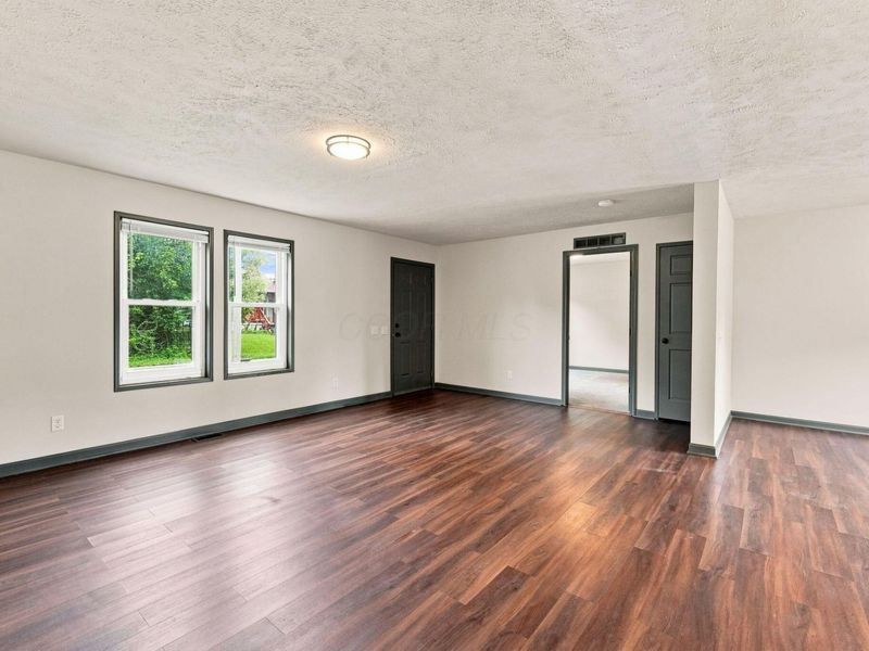 3659 Central Avenue , Grove City, OH 43123 Photo 9