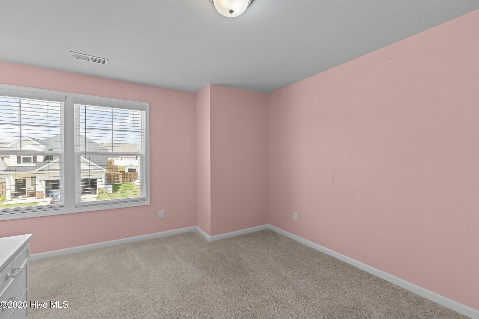323 Mansell Park Photo 30