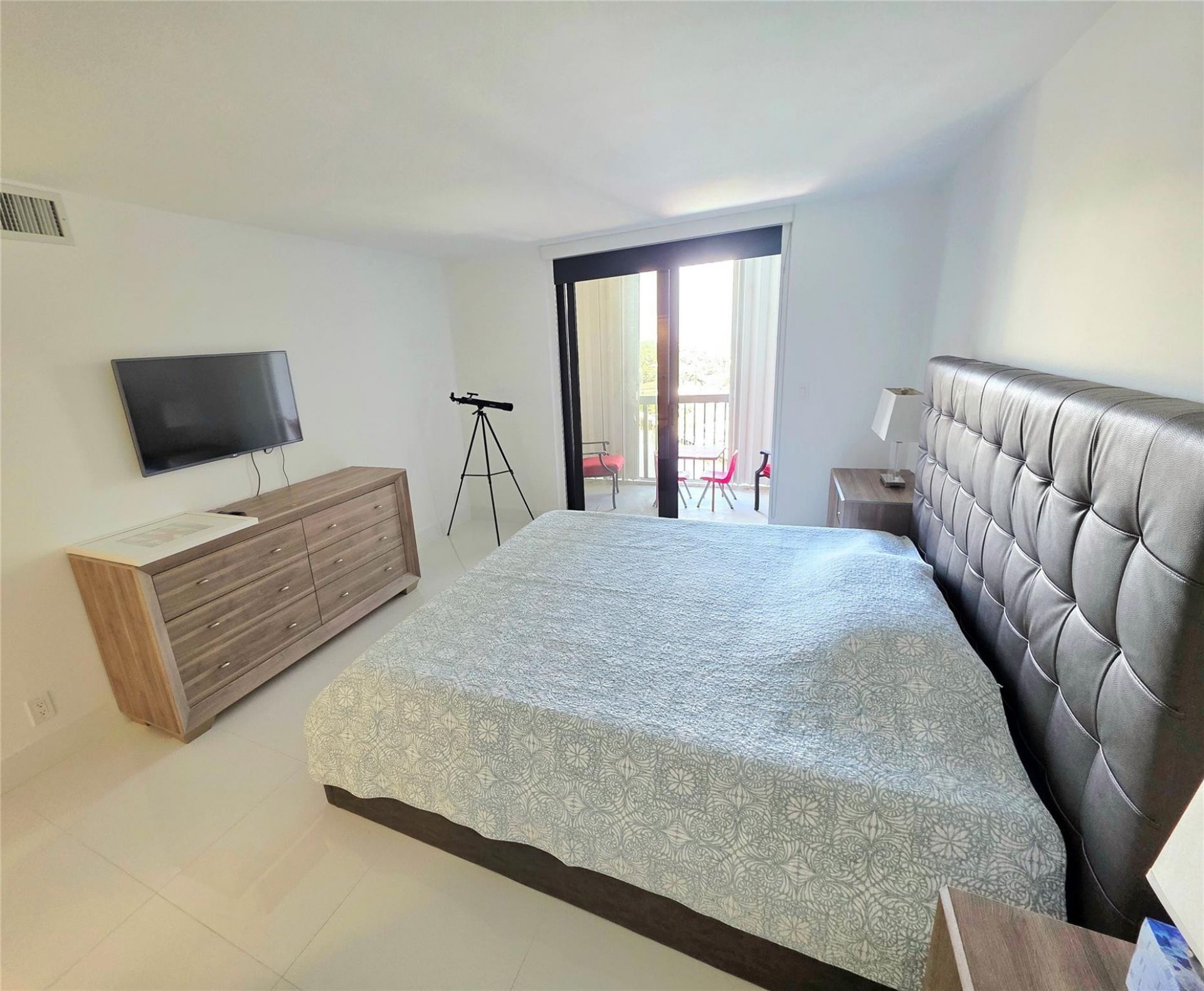 1631 S Ocean Boulevard, Unit 1006, Pompano Beach, FL 33062 Photo