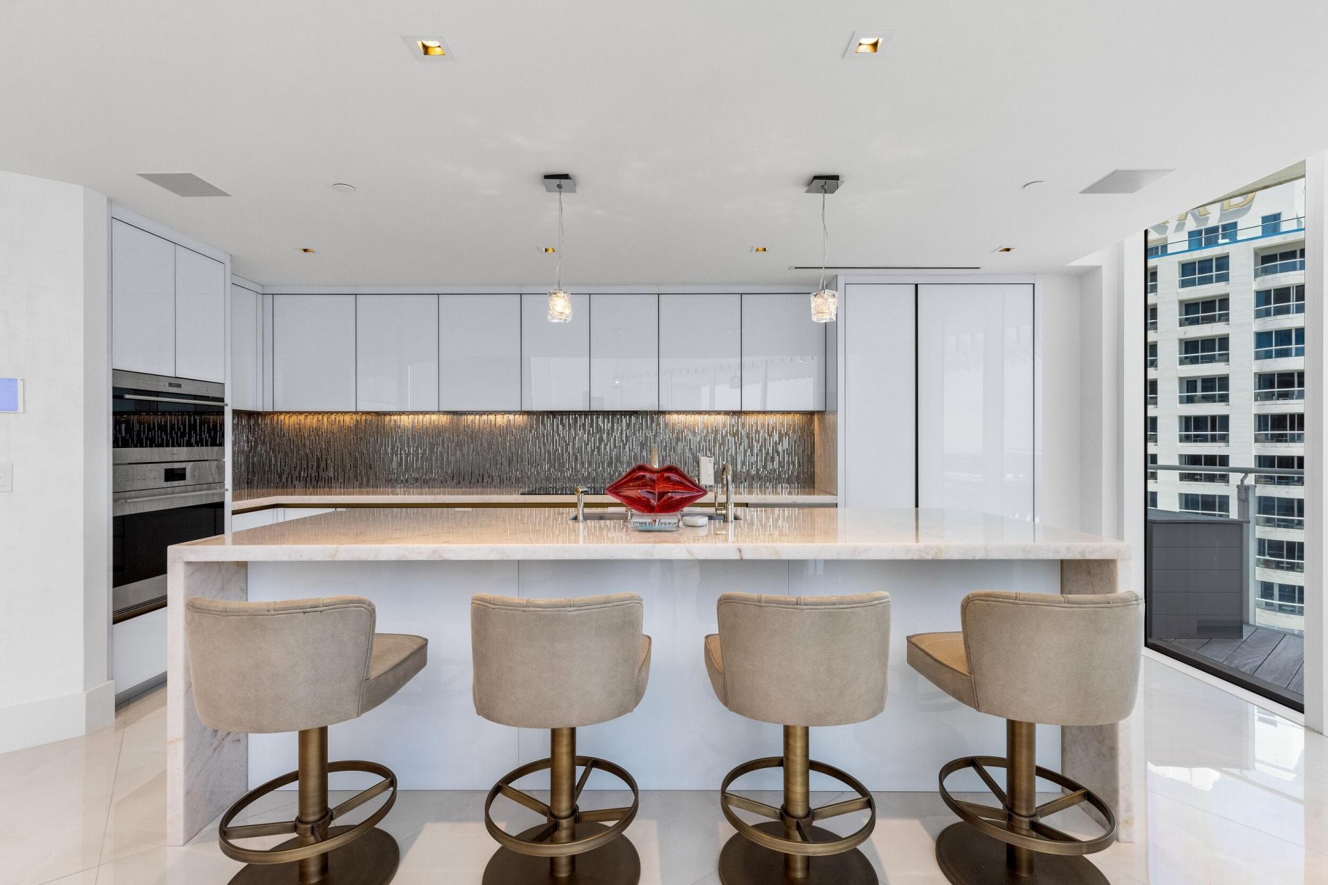 525 N Fort Lauderdale Beach Boulevard, Unit 1702, Fort Lauderdale, FL 33304 Photo