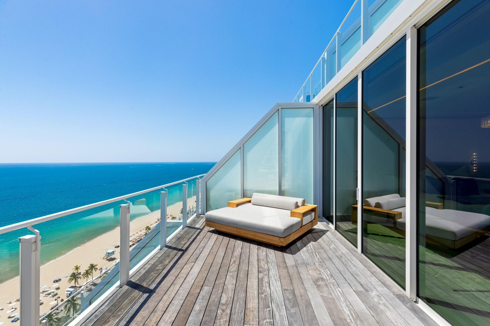 525 N Fort Lauderdale Beach Boulevard, Unit 1702, Fort Lauderdale, FL 33304 Photo