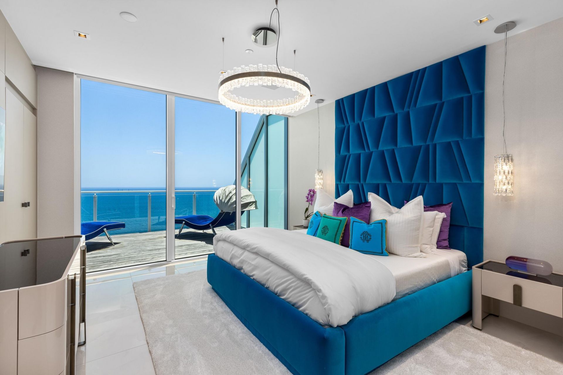 525 N Fort Lauderdale Beach Boulevard, Unit 1702, Fort Lauderdale, FL 33304 Photo