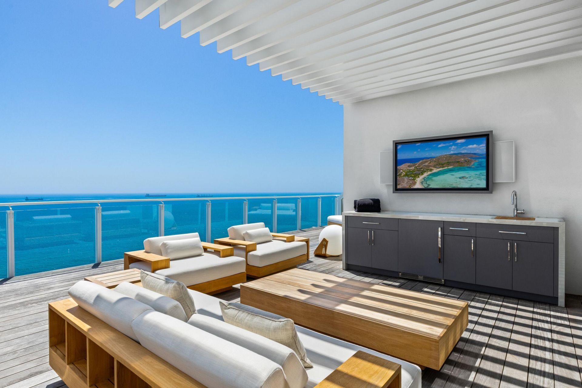 525 N Fort Lauderdale Beach Boulevard, Unit 1702, Fort Lauderdale, FL 33304 Photo