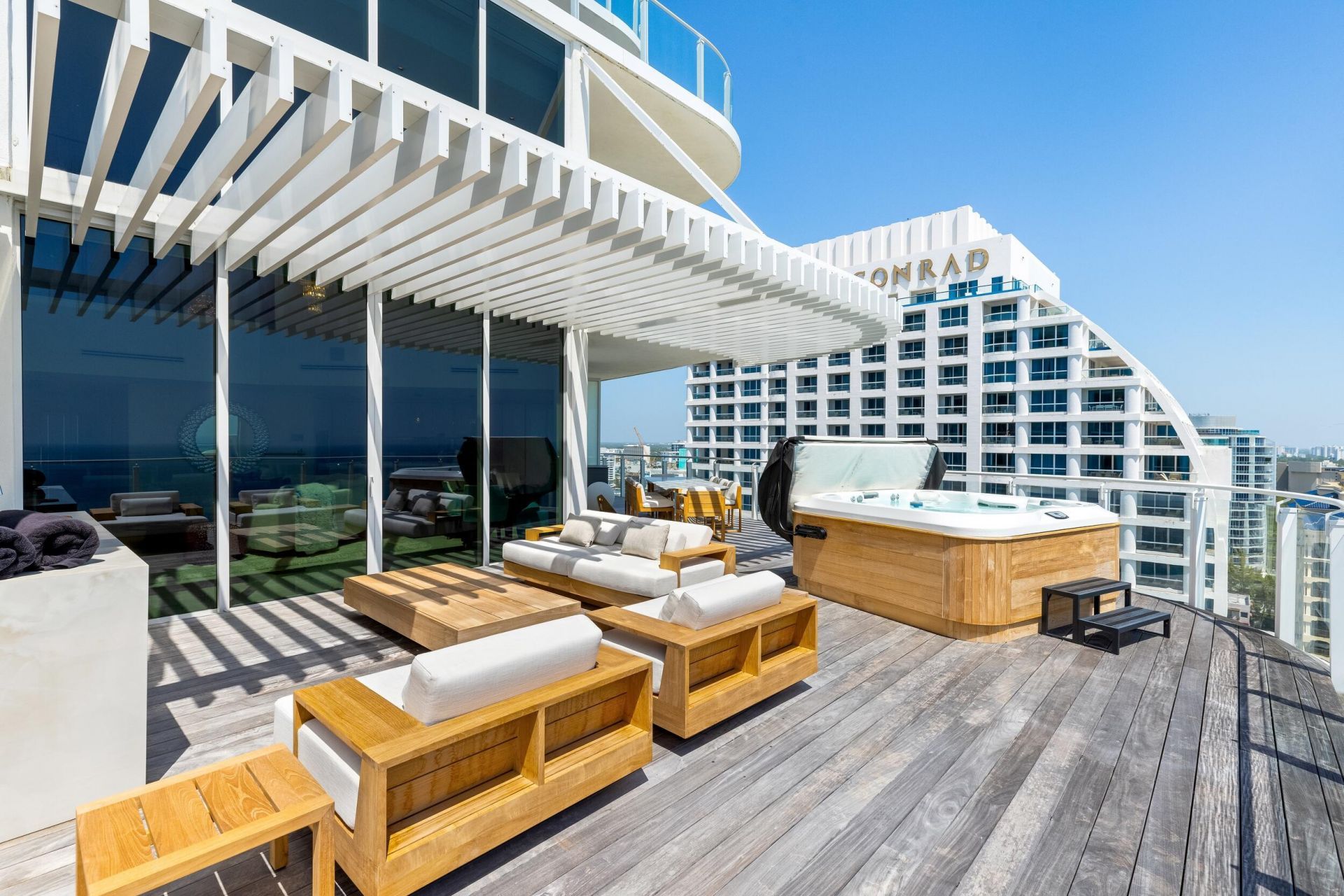 525 N Fort Lauderdale Beach Boulevard, Unit 1702, Fort Lauderdale, FL 33304 Photo