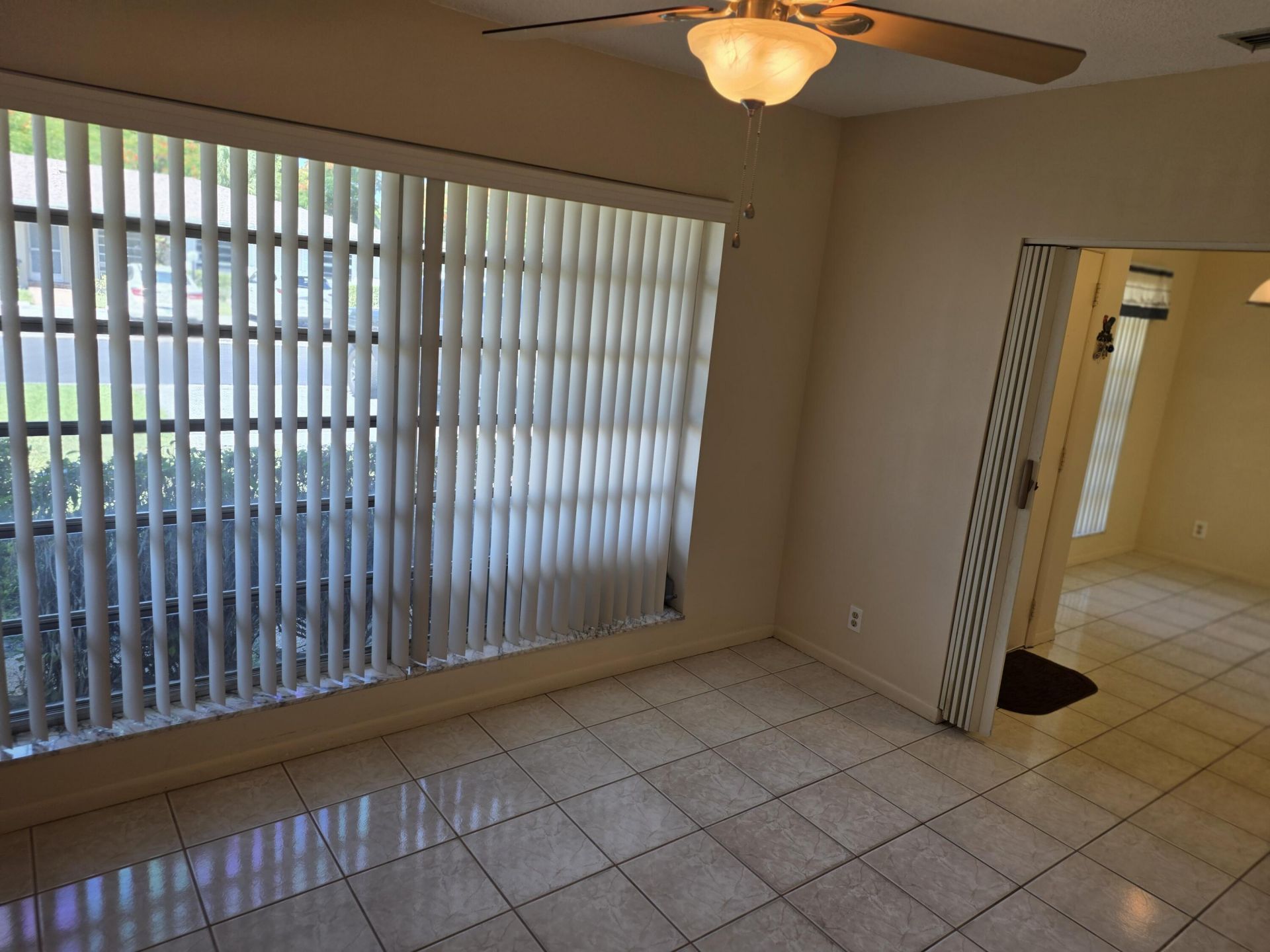8590 Chevy Chase Drive, Unit 130, Boca Raton, FL 33433 Photo