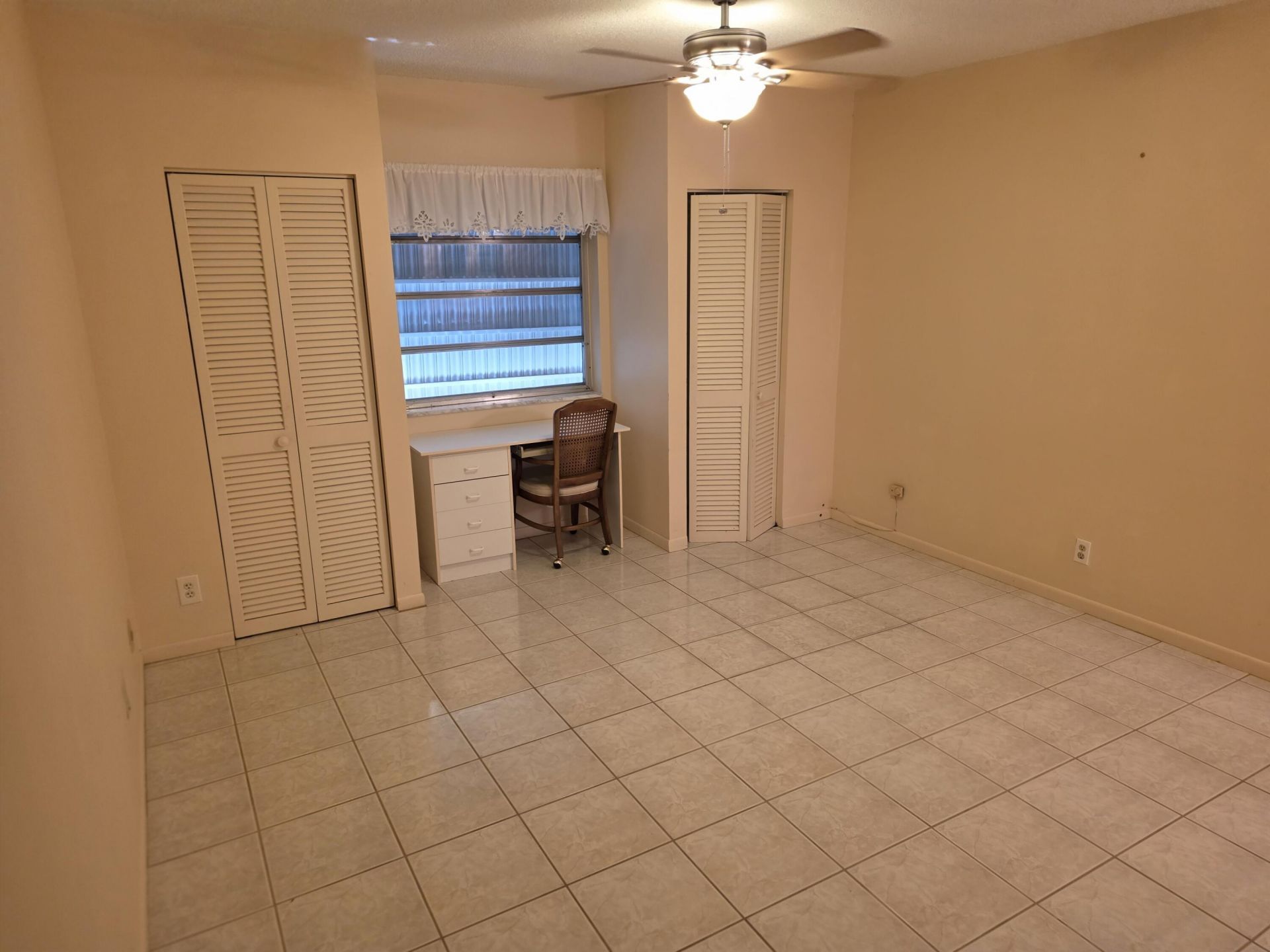 8590 Chevy Chase Drive, Unit 130, Boca Raton, FL 33433 Photo