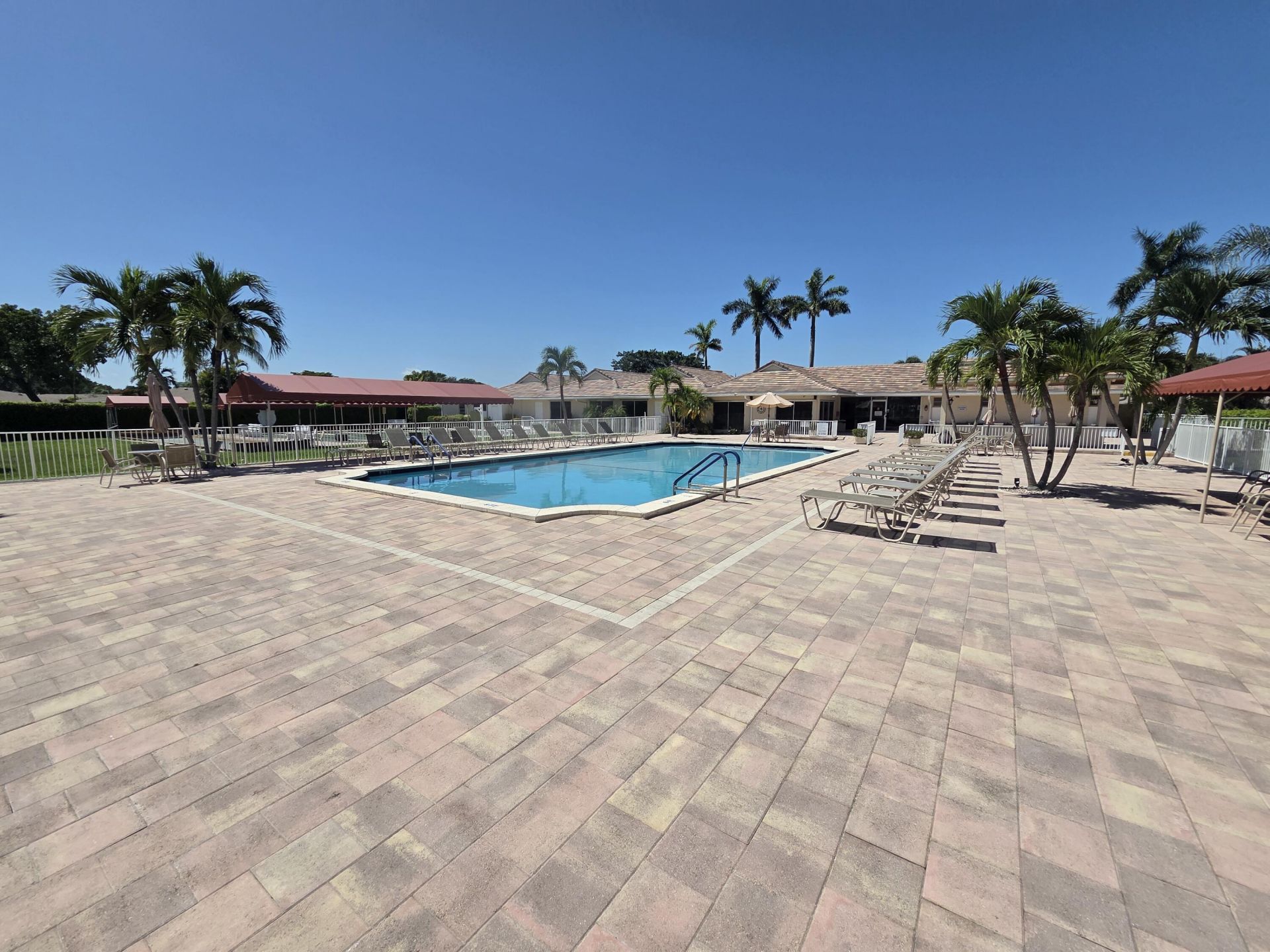 8590 Chevy Chase Drive, Unit 130, Boca Raton, FL 33433 Photo
