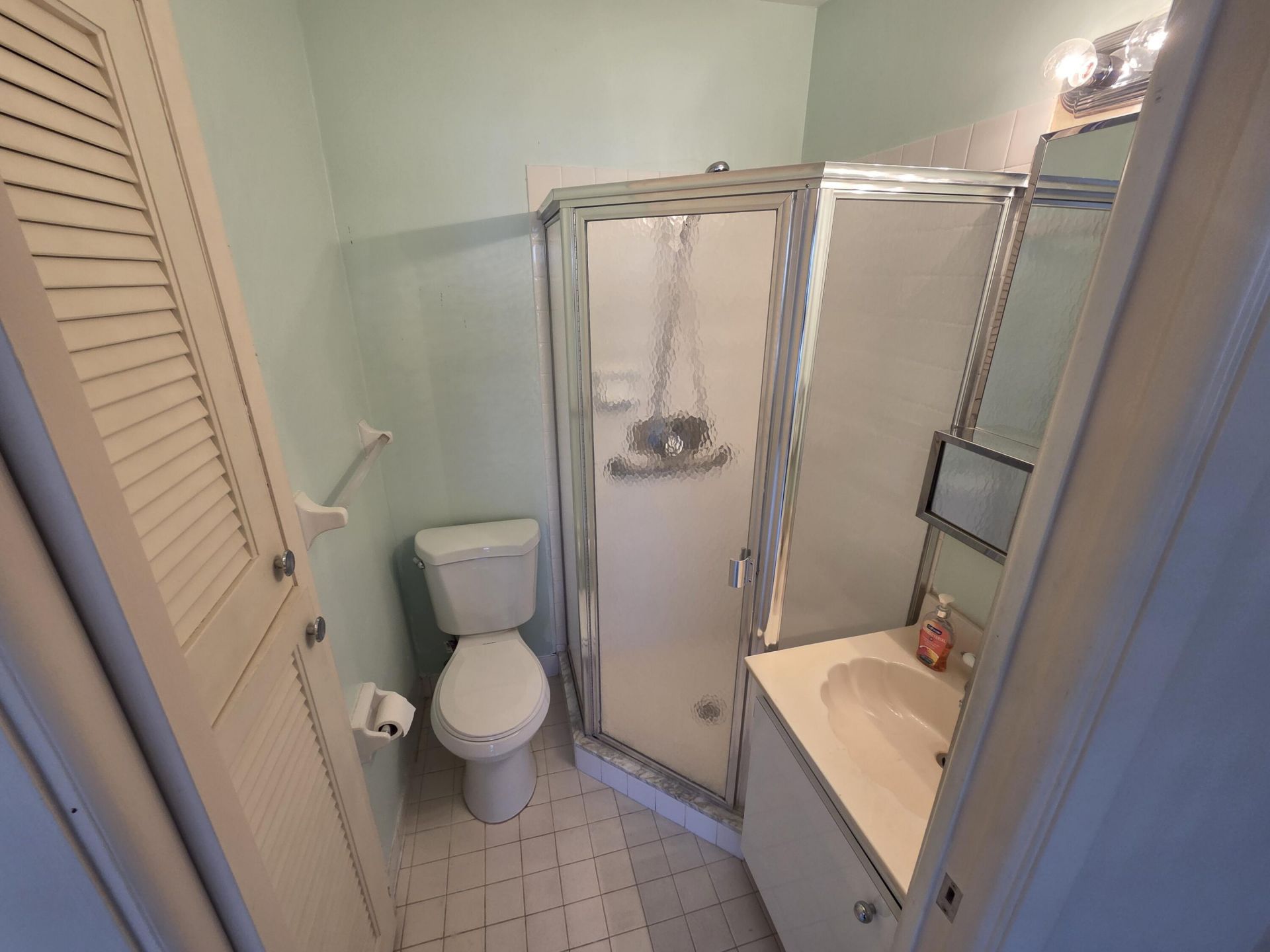 8590 Chevy Chase Drive, Unit 130, Boca Raton, FL 33433 Photo