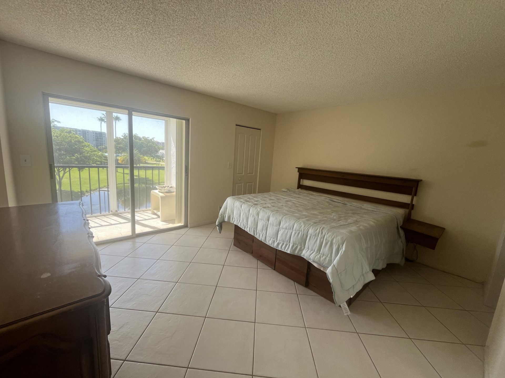 7006 Huntington Lane, Unit 302, Delray Beach, FL 33446 Photo