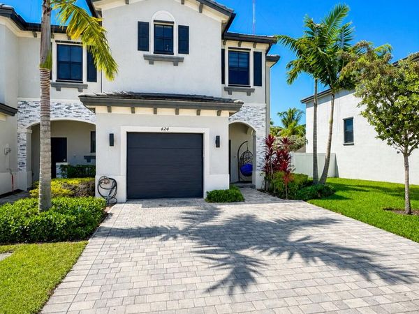 424 NW 203RD Terrace, Miami Gardens, FL 33169