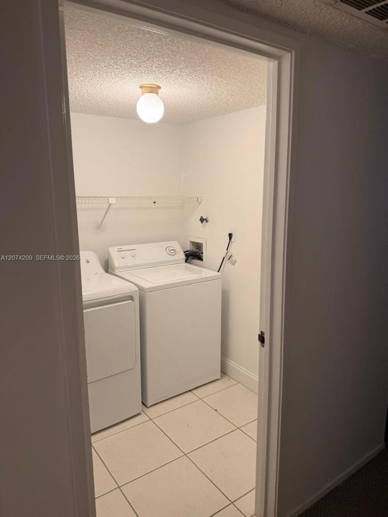 3228 Coral Lake Dr, Unit 3228, Coral Springs, FL 33065 Photo