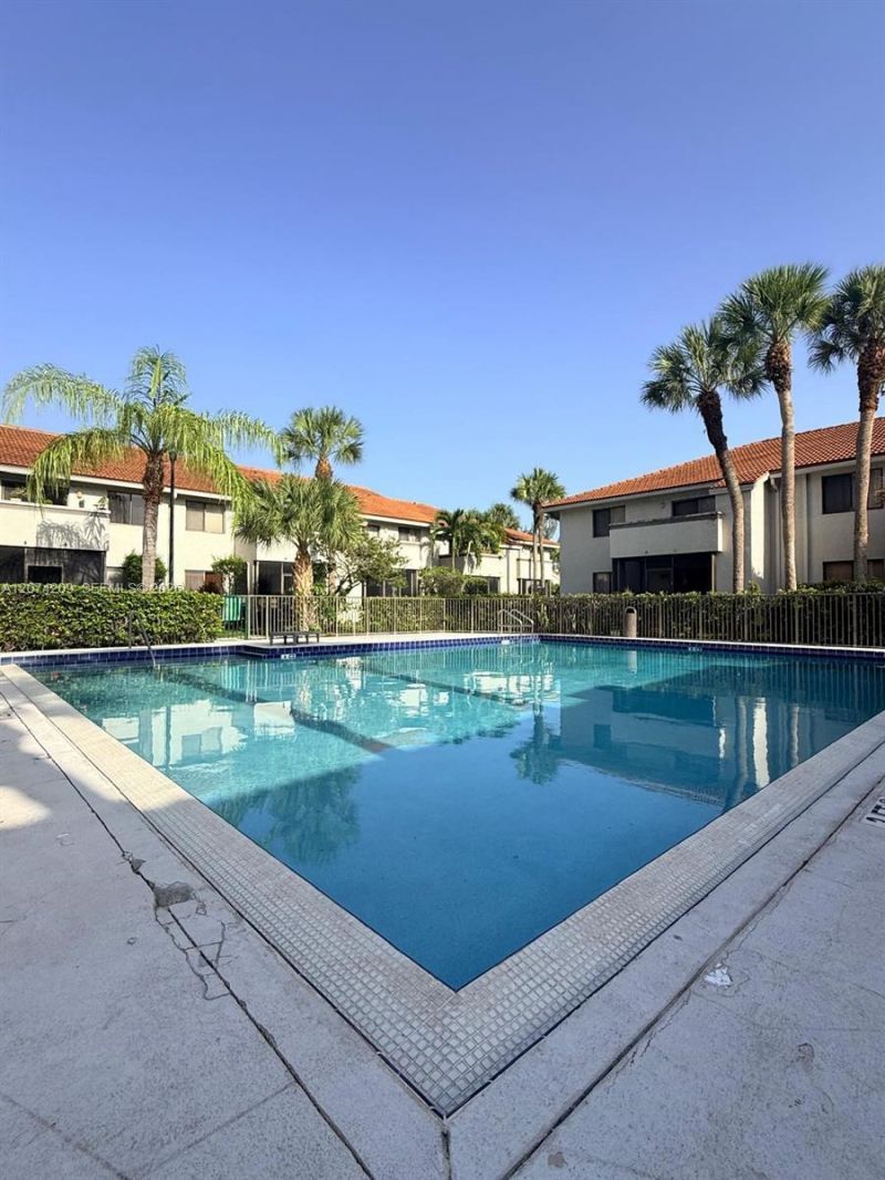 3228 Coral Lake Dr, Unit 3228, Coral Springs, FL 33065 Photo