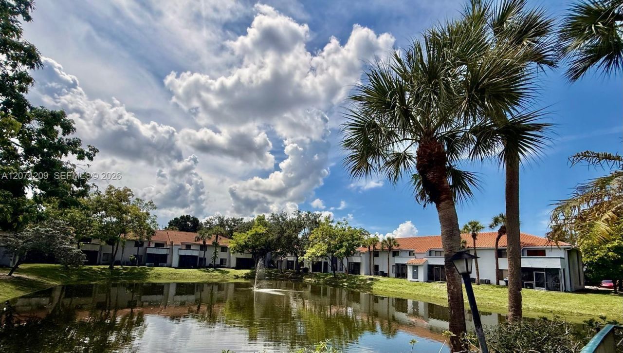 3228 Coral Lake Dr, Unit 3228, Coral Springs, FL 33065 Photo