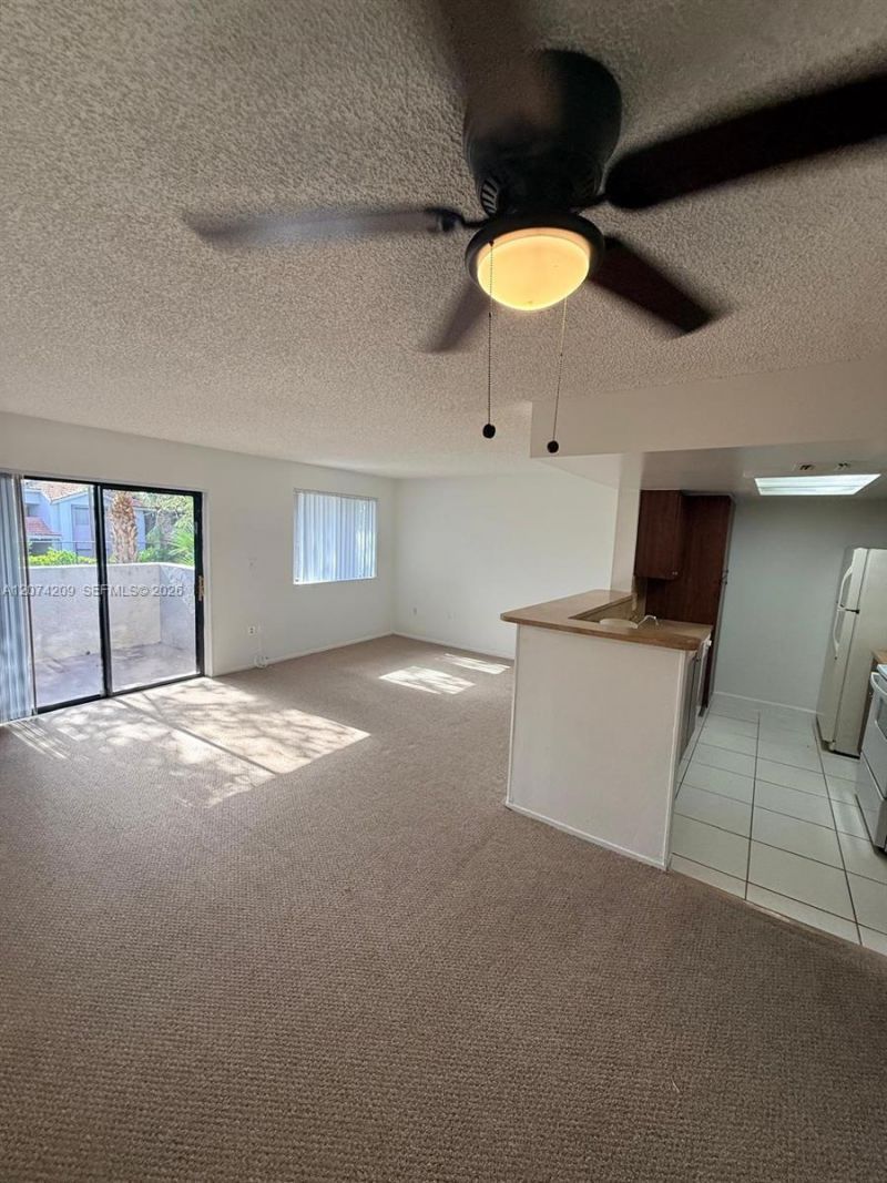 3228 Coral Lake Dr, Unit 3228, Coral Springs, FL 33065 Photo