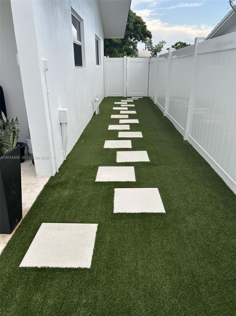 1640 NE 59th Pl, Fort Lauderdale, FL 33334 Photo