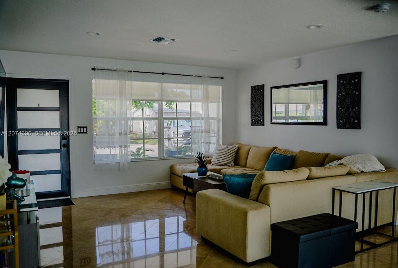 1640 NE 59th Pl, Fort Lauderdale, FL 33334 Photo