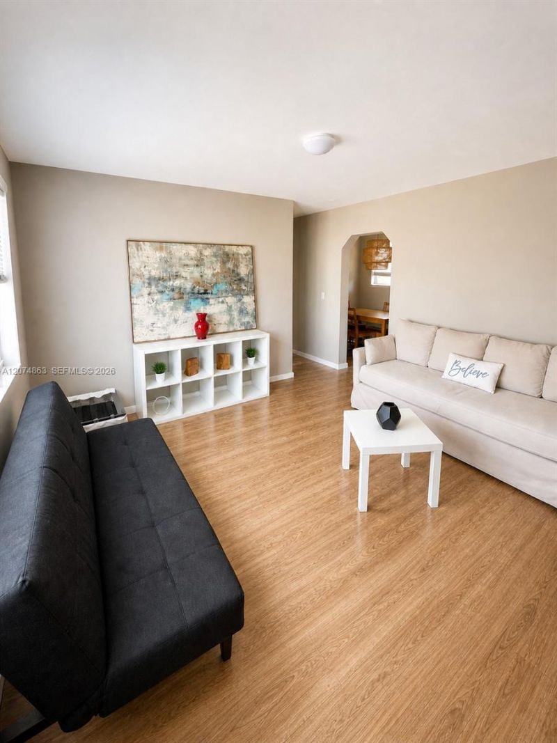 375 SW 19th Ave , Unit 2, Miami, FL 33135 Photo