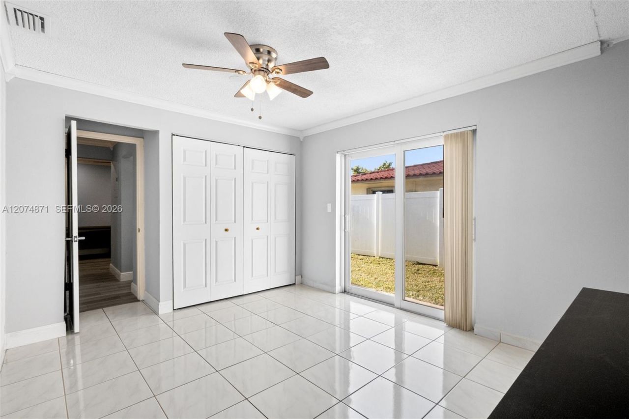 225 SW 102nd Pl , Sweetwater, FL 33174 Photo