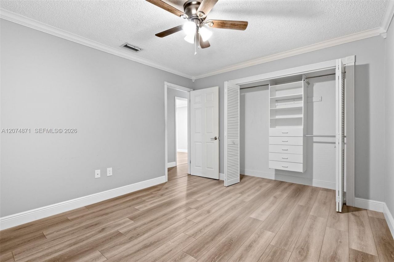 225 SW 102nd Pl , Sweetwater, FL 33174 Photo