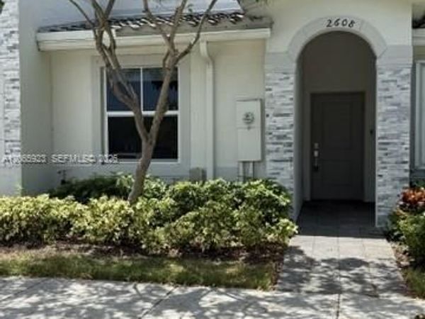 2608 SE 19th St , Homestead, FL 33035