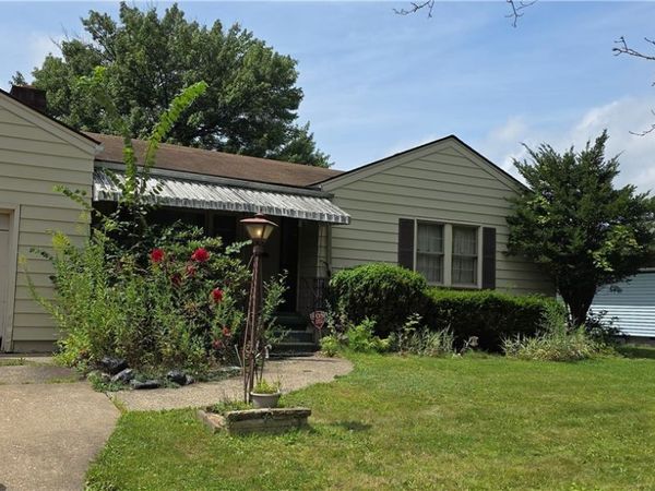 2512 Homestead Avenue , Youngstown, OH 44502