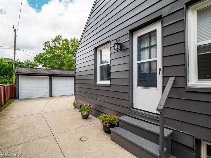 4318 W 222nd Street, Fairview Park, OH 44126 Photo 30