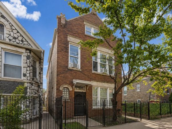 2639 S Trumbull Avenue , Chicago, IL 60623