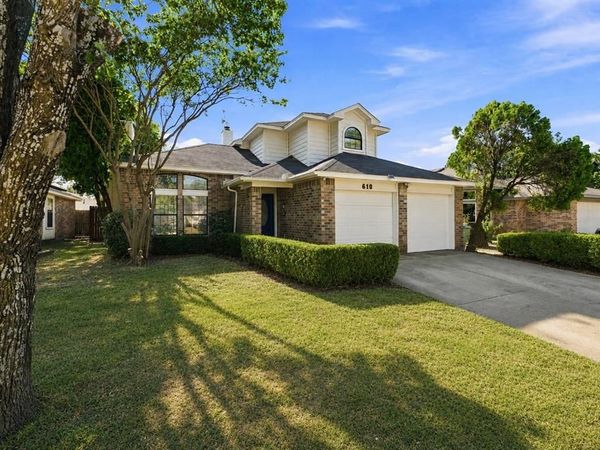 610 Lemons Street, Cedar Hill, TX 75104