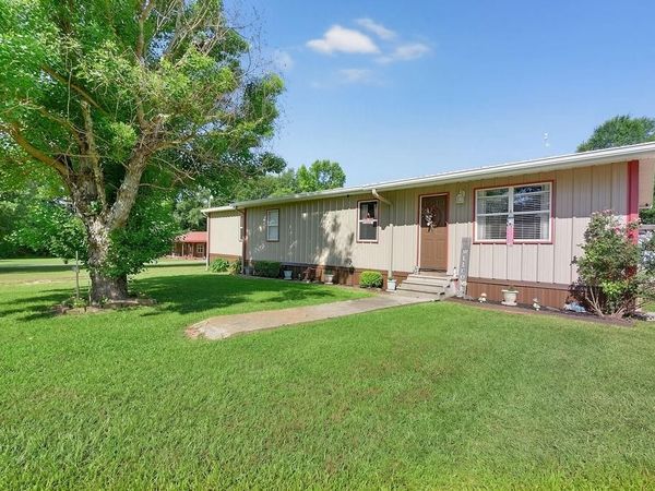 365 H Williams Road, Gilmer, TX 75645