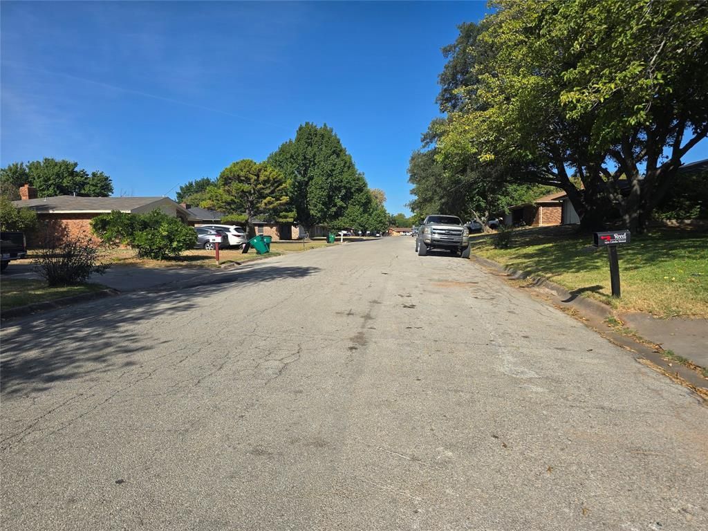 1514 Linda Street, Bowie, TX 76230 Main Photo
