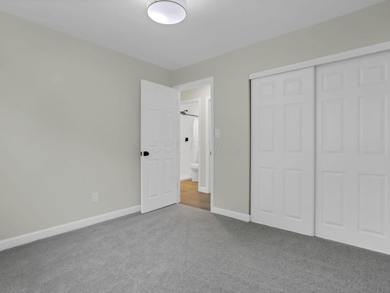2714 Roxbury Road , Columbus, OH 43219 Photo 15