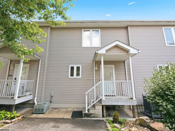 902 Pierpont Heights Drive, Morgantown, WV 26508